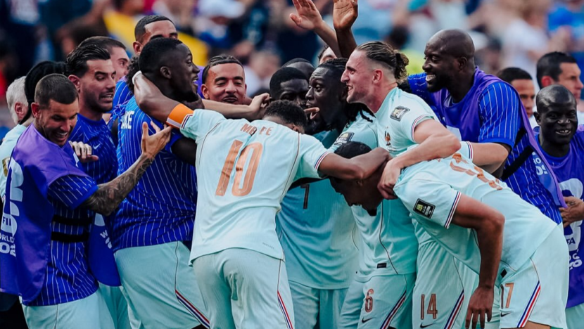 Com gols de Mbappé e Dembélé, França vence Marrocos e avança à semifinal